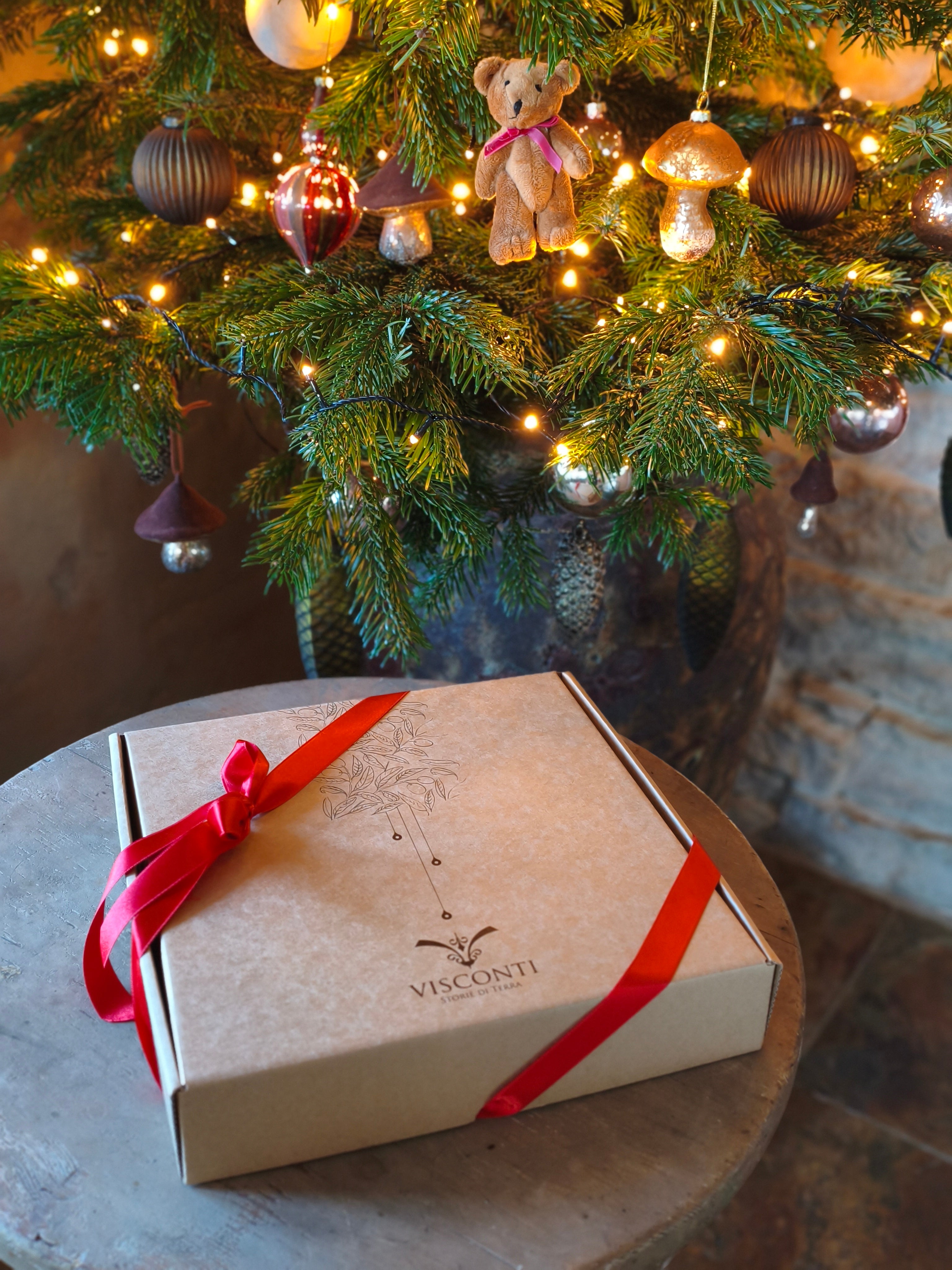 Gift Box: Selection of Extra Virgin Olive Oil and Infused Condiments